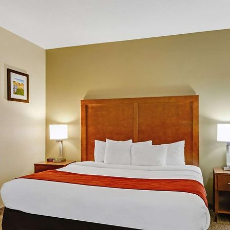 Comfort Inn Henderson Buitenkant foto