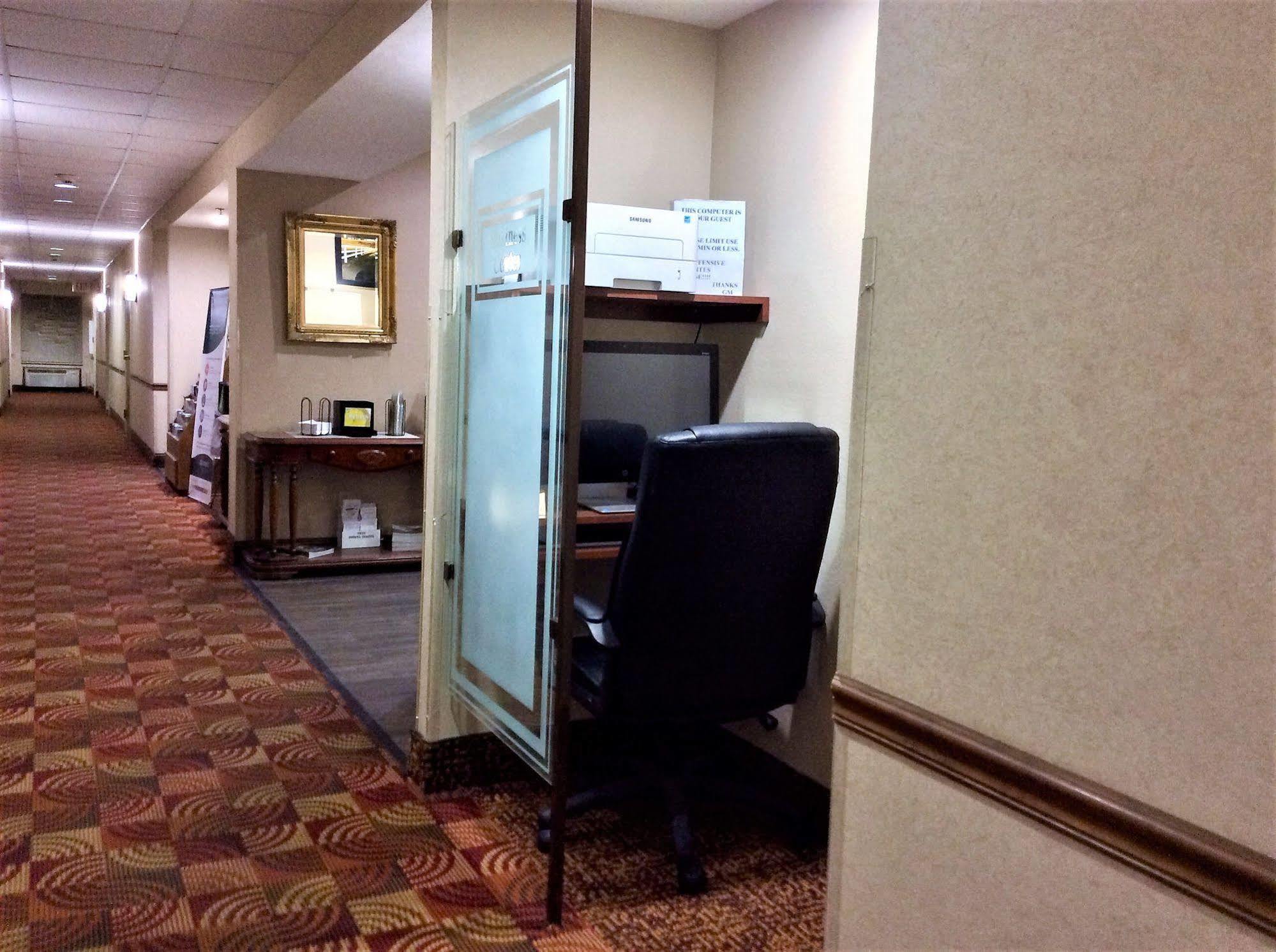 Comfort Inn Henderson Buitenkant foto